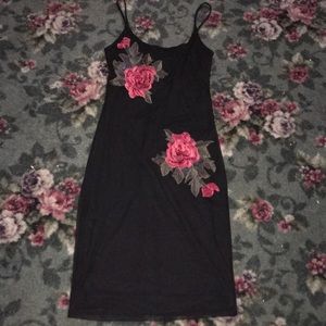 Black Rose Appliqué mini dress 🌹 *NEW WITH TAGS*